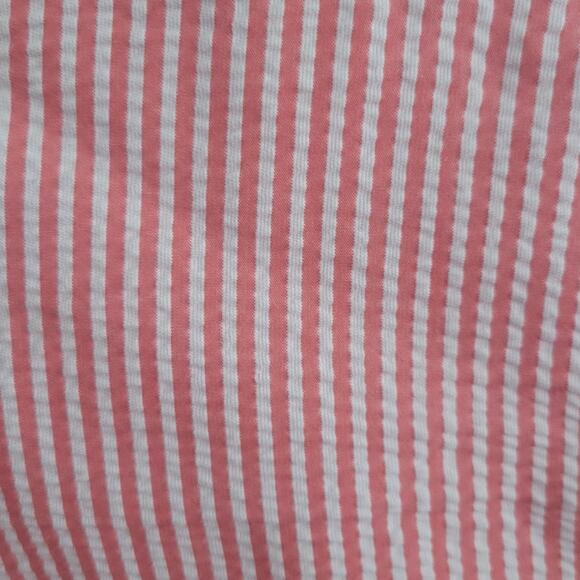 Size 8 J. Crew City Fit salmon pink and white striped seersucker shorts - Picture 3 of 5